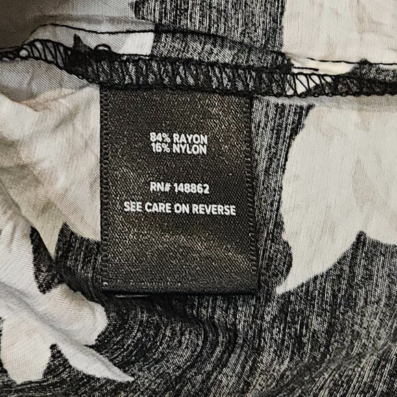 NWT Torrid Harper 3/4 Sleeve Blouse 1X/14-16 - Picture 13 of 13